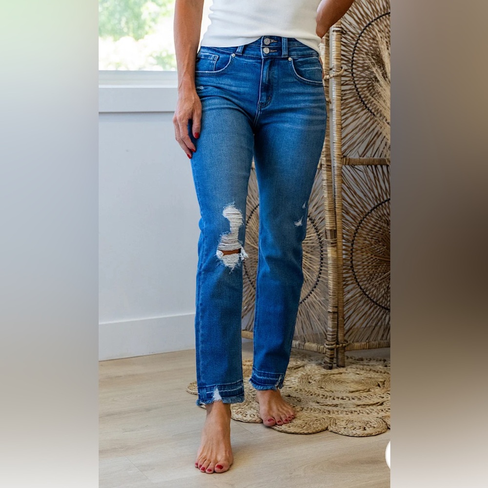 KanCan Estilo Double Button Slim Straight Jeans